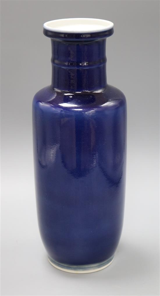 A Chinese blue glazed rouleau vase, 18th/19th century height 34cm
